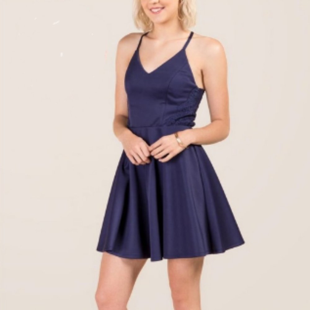 💙NWT Francesca’s Navy Cocktail Dress